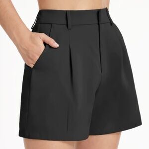 NWT Black pleated shorts high rise size large Lin Yin Clothing size US Large